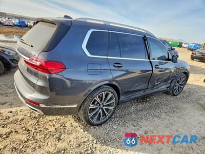 Trzecie zdjęcie samochodu z tyłu: 2019 BMW X7 XDRIVE50I VIN:5UXCX4C51KLS35692 - miniatura