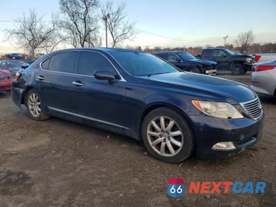 Czwarte zdjęcie samochodu z boku: 2007 LEXUS LS VIN:JTHGL46F975001006 - miniatura