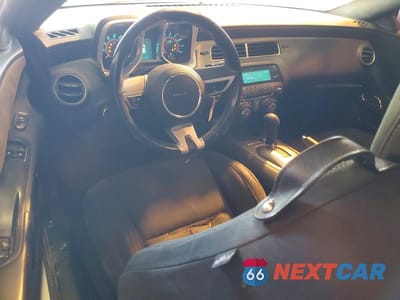 Zdjęcie 8 z 11 samochodu: 2010 CHEVROLET CAMARO LT VIN:2G1FB1EV2A9191502 - miniatura