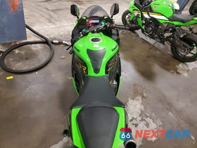 Zdjęcie 6 z 10 samochodu: 2020 KAWASAKI ZX1002 VIN:JKBZXVE12LA004931 - miniatura