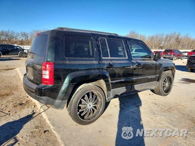 Piąte zdjęcie samochodu w środku: 2013 JEEP PATRIOT SPORT VIN:1C4NJPBA0DD187322 - miniatura
