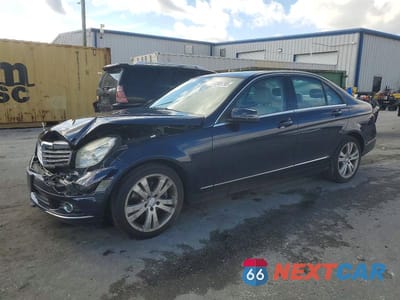 2011 MERCEDES-BENZ C 300 4MATIC WDDGF8BB3BR139523 - główne zdjęcie licytacji z USA - miniatura