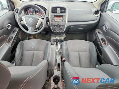 Zdjęcie 8 z 13 samochodu: 2018 NISS VERSA S VIN:3N1CN7AP0JL839768 - miniatura