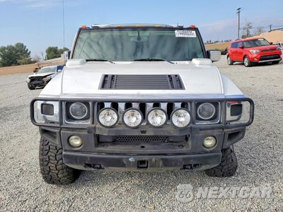 Piąte zdjęcie samochodu w środku: 2005 HUMMER H2 VIN:5GRGN23U55H106185 - miniatura