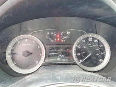 Zdjęcie 9 z 12 samochodu: 2015 NISSAN SENTRA S VIN:3N1AB7AP5FY288716 - miniatura