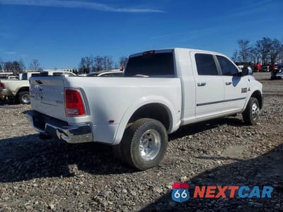 Trzecie zdjęcie samochodu z tyłu: 2015 RAM 3500 LONGHORN VIN:3C63RRNL0FG534993 - miniatura