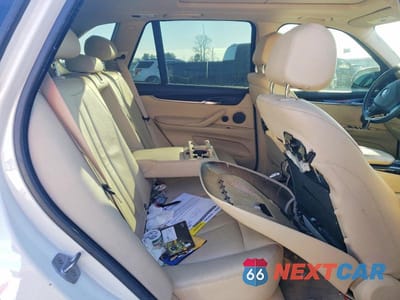 Zdjęcie 11 z 12 samochodu: 2014 BMW X5 XDRIVE35I VIN:5UXKR0C53E0K48870 - miniatura