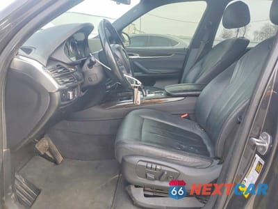 Zdjęcie 7 z 12 samochodu: 2017 BMW X5 SDRIVE35I VIN:5UXKR2C32H0X03545 - miniatura