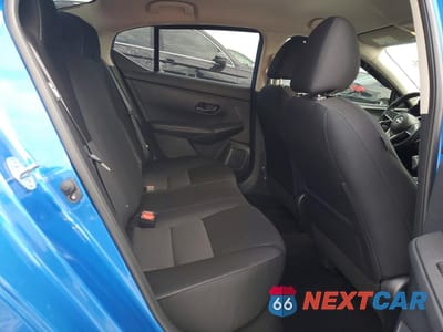 Zdjęcie 10 z 12 samochodu: 2025 NISSAN SENTRA SV VIN:3N1AB8CV6SY203104 - miniatura