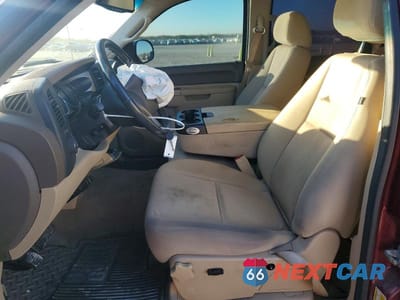 Zdjęcie 7 z 11 samochodu: 2013 CHEVROLET SILVERADO C1500 LT VIN:3GCPCSE01DG145060 - miniatura