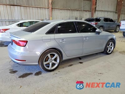 Trzecie zdjęcie samochodu z tyłu: 2016 AUDI A3 PREMIUM VIN:WAUA7GFFXG1034047 - miniatura