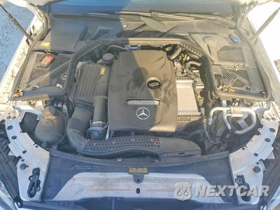 Zdjęcie 11 z 12 samochodu: 2015 MERCEDES-BENZ C 300 VIN:55SWF4JB6FU052970 - miniatura