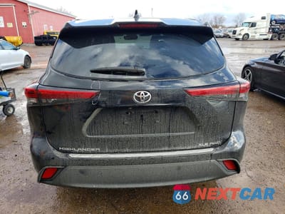 Zdjęcie 6 z 14 samochodu: 2022 TOYOTA HIGHLANDER XLE VIN:5TDGZRBH7NS221367 - miniatura