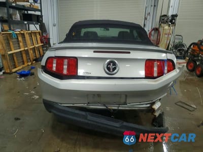 Zdjęcie 6 z 12 samochodu: 2012 FORD MUSTANG VIN:1ZVBP8EM8C5241176 - miniatura