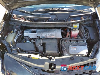 Zdjęcie 11 z 13 samochodu: 2012 TOYOTA PRIUS V FIVE VIN:JTDZN3EUXC3148083 - miniatura