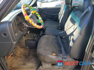 Zdjęcie 7 z 11 samochodu: 2002 CHEVROLET SILVERADO K1500 VIN:2GCEK19VX21210696 - miniatura