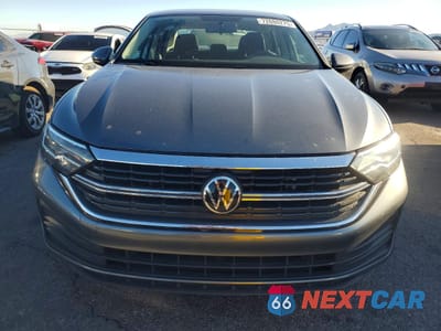 Piąte zdjęcie samochodu w środku: 2022 VOLKSWAGEN JETTA S VIN:3VWCM7BU3NM000893 - miniatura