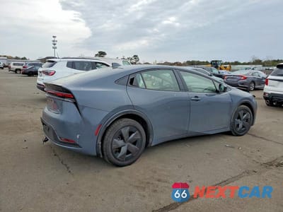 Trzecie zdjęcie samochodu z tyłu: 2024 TOYOTA PRIUS LE VIN:JTDADABU9R3017941 - miniatura