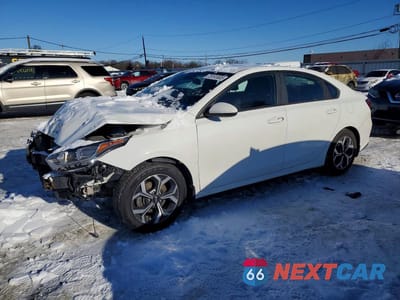 2019 KIA FORTE FE 3KPF24AD5KE098854 - główne zdjęcie licytacji z USA - miniatura