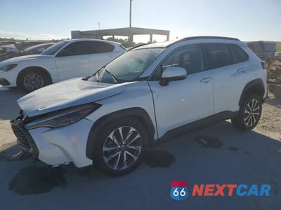 2022 TOYOTA COROLLA CROSS XLE 7MUDAAAG4NV011657 - główne zdjęcie licytacji z USA - miniatura