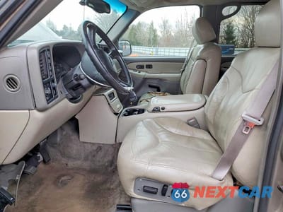 Zdjęcie 7 z 11 samochodu: 2000 GMC YUKON XL K1500 VIN:3GKFK16T1YG139965 - miniatura