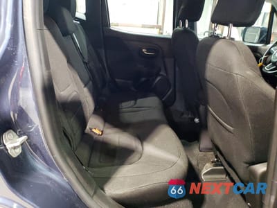 Zdjęcie 11 z 14 samochodu: 2021 JEEP RENEGADE LATITUDE VIN:ZACNJDB1XMPM08924 - miniatura