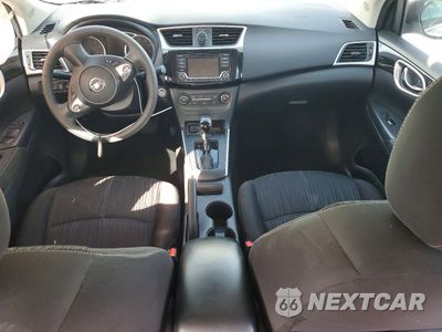 Zdjęcie 8 z 13 samochodu: 2017 NISSAN SENTRA S VIN:3N1AB7AP1HY303473 - miniatura