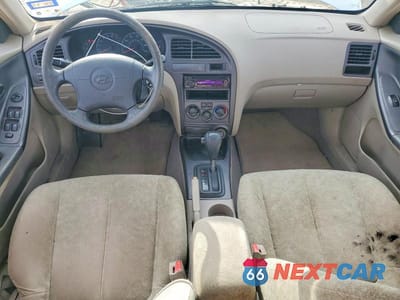 Zdjęcie 8 z 11 samochodu: 2001 HYUNDAI ELANTRA GLS VIN:KMHDN45D21U185325 - miniatura