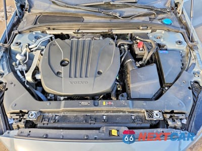 Zdjęcie 11 z 13 samochodu: 2022 VOLVO S60 B5 MOMENTUM VIN:7JRL12FZ6NG155941 - miniatura