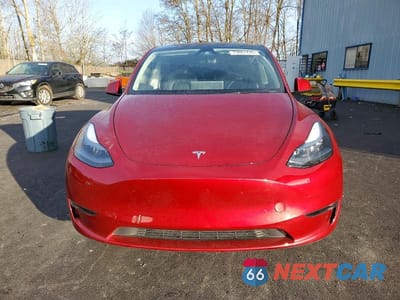 Piąte zdjęcie samochodu w środku: 2024 TESLA MODEL Y VIN:7SAYGDEE7RF169475 - miniatura