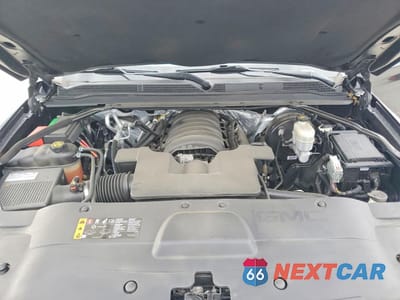 Zdjęcie 11 z 12 samochodu: 2017 GMC YUKON SLT VIN:1GKS1BKC7HR306424 - miniatura