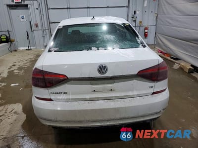 Zdjęcie 6 z 11 samochodu: 2017 VOLKSWAGEN PASSAT SE VIN:1VWBT7A33HC049153 - miniatura