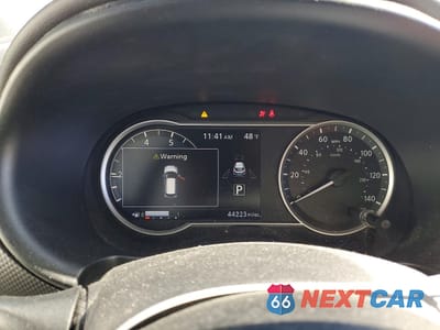 Zdjęcie 9 z 14 samochodu: 2019 NISSAN KICKS S VIN:3N1CP5CUXKL471022 - miniatura