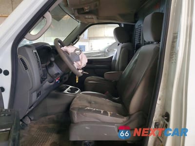 Zdjęcie 7 z 13 samochodu: 2015 NISSAN NV DELIVERY VAN VIN:1N6BF0KL8FN804196 - miniatura