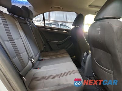 Zdjęcie 10 z 11 samochodu: 2017 VOLKSWAGEN JETTA SE VIN:3VWDB7AJ8HM374955 - miniatura