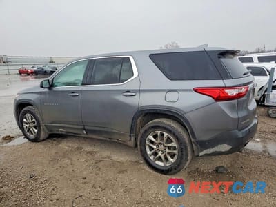 Drugie zdjęcie samochodu z przodu: 2019 CHEVROLET TRAVERSE LS VIN:1GNERFKW3KJ141813 - miniatura