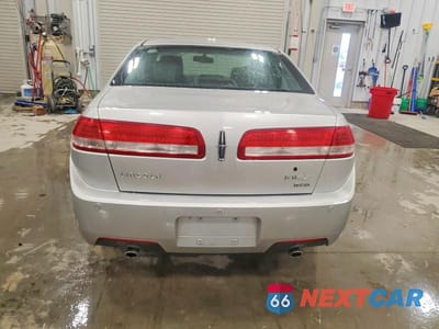 Zdjęcie 6 z 12 samochodu: 2011 LINCOLN MKZ VIN:3LNHL2JC3BR776295 - miniatura