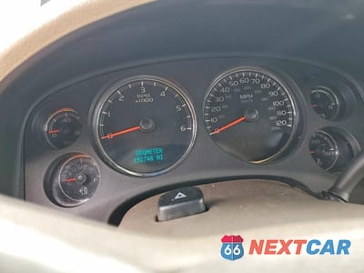 Zdjęcie 9 z 12 samochodu: 2012 GMC YUKON VIN:1GKS1CE06CR218917 - miniatura