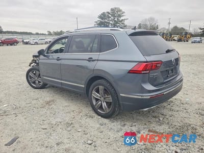 Drugie zdjęcie samochodu z przodu: 2021 VOLKSWAGEN TIGUAN SE VIN:3VV3B7AX8MM037488 - miniatura
