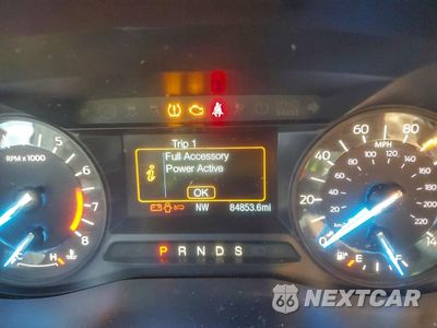 Zdjęcie 9 z 14 samochodu: 2017 FORD EXPLORER XLT VIN:1FM5K7D87HGD21573 - miniatura