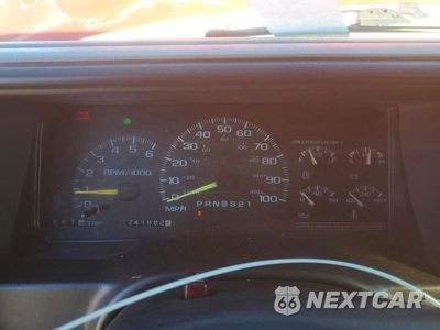 Zdjęcie 9 z 12 samochodu: 2000 CHEVROLET TAHOE K1500 VIN:1GNEK13R2YR137021 - miniatura