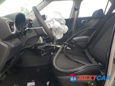 Zdjęcie 7 z 12 samochodu: 2025 HYUNDAI VENUE SE VIN:KMHRB8A37SU391938 - miniatura
