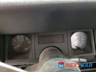Zdjęcie 9 z 11 samochodu: 1995 JEEP WRANGLER / YJ S VIN:1J4FY19P8SP229586 - miniatura