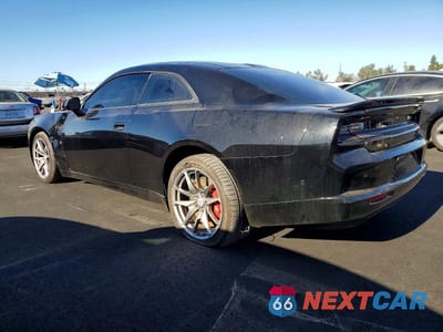 Drugie zdjęcie samochodu z przodu: 2025 DODGE CHARGER DAYTONA SCAT PACK VIN:2C3CDBDK7SR547594 - miniatura