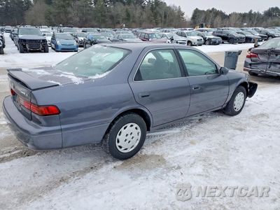 Trzecie zdjęcie samochodu z tyłu: 1997 TOYOTA CAMRY CE VIN:4T1BG22K5VU107040 - miniatura