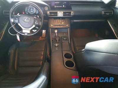 Zdjęcie 8 z 12 samochodu: 2016 LEXUS IS 200T VIN:JTHBA1D27G5032866 - miniatura