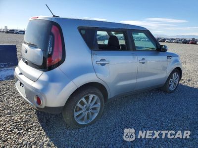 Trzecie zdjęcie samochodu z tyłu: 2018 KIA SOUL + VIN:KNDJP3A5XJ7509114 - miniatura