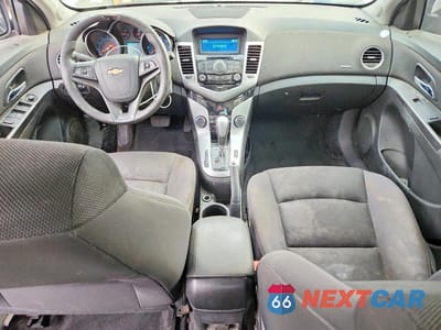 Zdjęcie 8 z 12 samochodu: 2015 CHEVROLET CRUZE LT VIN:1G1PC5SB9F7173946 - miniatura
