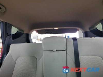 Zdjęcie 10 z 13 samochodu: 2013 HYUNDAI SANTA FE SPORT VIN:5XYZT3LB6DG083107 - miniatura