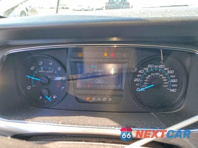 Zdjęcie 9 z 11 samochodu: 2018 FORD TAURUS SEL VIN:1FAHP2E82JG131034 - miniatura